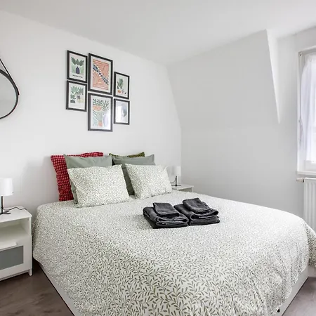 The Bright Urban Calm Basel St Louis Apartment *