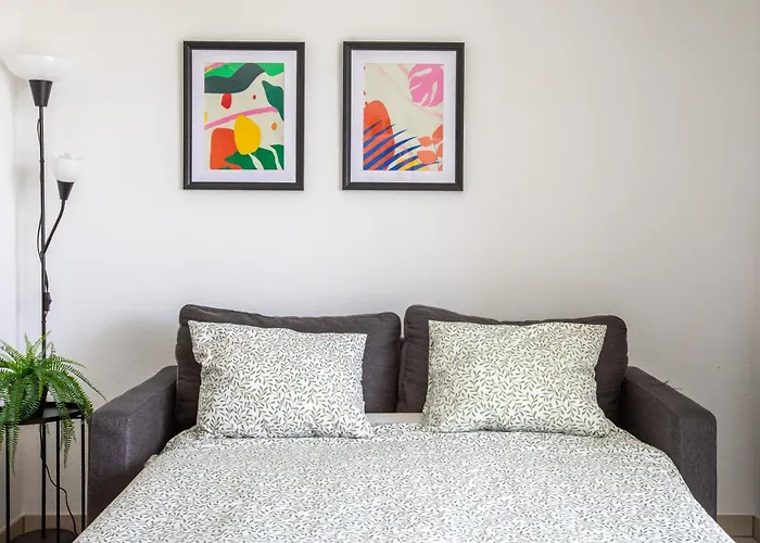 The Bright Urban Calm Basel St Louis * Saint-Louis (Haut-Rhin)